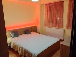 De vânzare apartament 53 mp decomandat cu panorama din 2010 - imagine 5