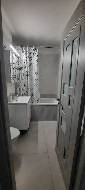 De vanzare apartament 3 camere in zona Girocului - imagine 5