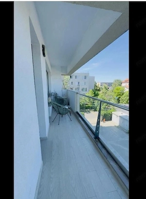 2 Camere parcare metrou Petrache Poenaru vedere Lacul Morii - imagine 3