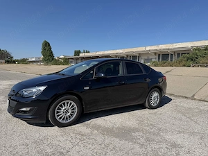 Opel Astra J Sedan  - imagine 1