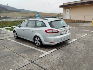 Ford Mondeo Mk4 brek Euro 5  - imagine 4