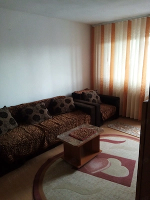 Ofer spre inchiriere apartament doua camere zona piata aurora - imagine 10