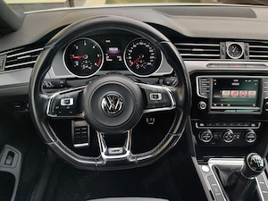 Volkswagen Passat Variant R-Line | 2.0 TDI 150 CP | 2016