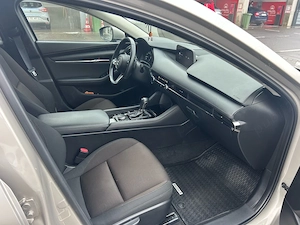 vand Mazda 3 eSkyactive G 150 AT - imagine 4
