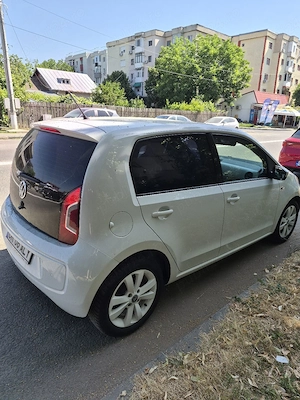 Volkswagen UP 2016 ASG - imagine 3
