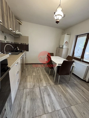 Casa Superba P+M Valu lui Traian 162mp, Teren 361mp, Zona Linistita - imagine 10