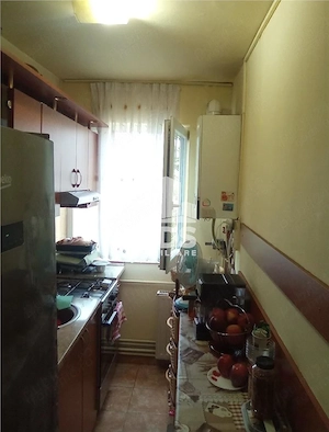 Etaj 3 cu centrala propie, linga Iulius Mall - imagine 2