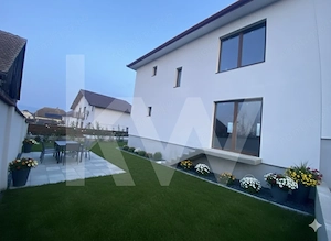 Casa 4 camere de vanzare 117 mpu teren liber 230mp Sibiu in Sura Mica - imagine 3