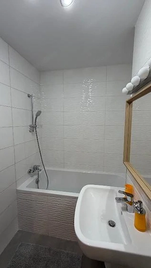 21 Residence - Garsoniera - Mobilata Complet IKEA - imagine 13