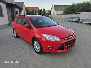 Ford Focus 1.6 EcoBoost  , 1596 cmc, 150 cp, benzina , euro 5 - imagine 2