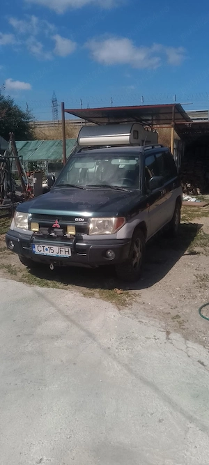 Vand mitshubisi pajero pinin
