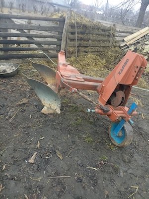 De vinzare mașinărie agricole - imagine 5