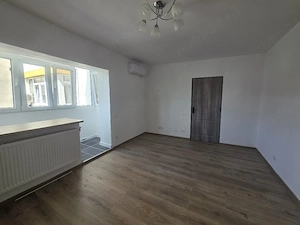 Închiriez apartament 2 camere - imagine 5