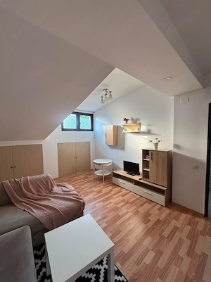 Închiriez apartament 2 camere 2 min metrou Lujerului - imagine 2