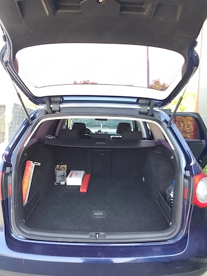 Proprietar-vand Vw Passat Variant 2.0TDI(euro 5,2009),climatronic,pilot automat,265.000 km. - imagine 8
