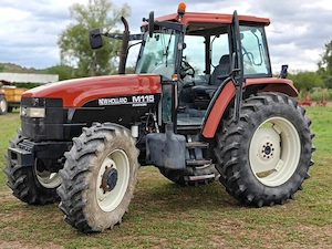 Tractor New Holland M115