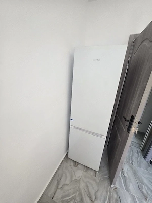 Închiriez apartament 2 camere