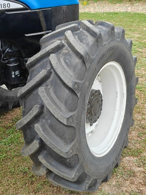 Tractor New Holland TL80 - imagine 7
