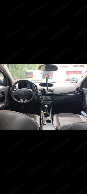 Renault Fluence  - imagine 5