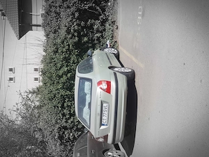 vand autoturism HYUNDAI ELANTRA - imagine 3
