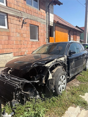Audi A4 B7 - imagine 5