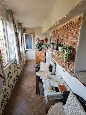 Apartament spațios cu 4 camere, 2 băi – Zona Centrală (Mihai Eminescu) - imagine 12