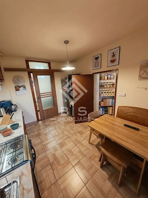 Apartament spațios cu 4 camere, 2 băi – Zona Centrală (Mihai Eminescu) - imagine 4