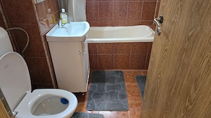 Inchiriez apartament 2 camere decomandat in Deva, zona Mihai Viteazu (Piata Centrala), etaj 2, - imagine 8