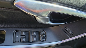 Vand VOLVO XC 60, an 2013, 267000  km, diesel, 2500 cmc - imagine 7