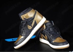 Air Jordan 1 Retro Black & Gold Mărime 42 | Noi   | 650 lei 
