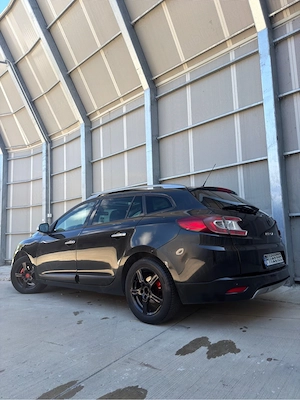Renault megane 2013 1.5 dci 110 cp Impecabil Vând sau schimb.  - imagine 4