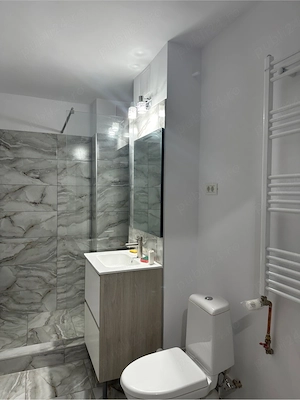 vand apartament 3 camere Oradea - imagine 5