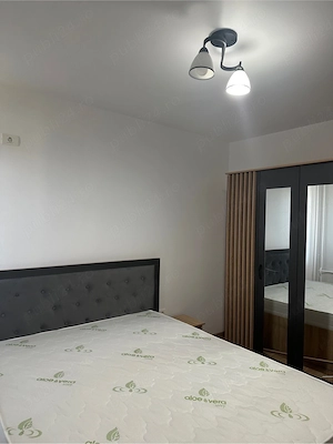 vand apartament 3 camere Oradea - imagine 3