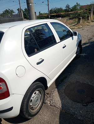 Skoda Fabia 2006 FĂRĂ AC FĂRĂ servodirecție  - imagine 4