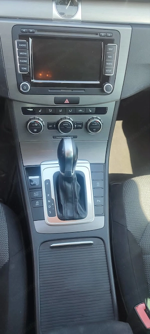 VW PASAAT B7 an 2013 motor 2.0 tdi 140 cp euro 5. Cutie automata - imagine 6