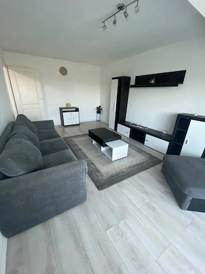 Proprietar vand apartament cu 2 camere decomandat   An 2020 Cal. Girocului-Esso  95.000 Euro Neg - imagine 2