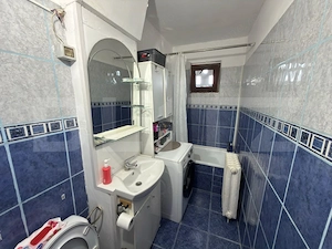 Apartament 2 camere- zona Malu Rosu - imagine 9