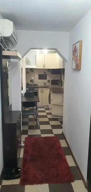 Vând apartament cu 3 camere decomandat  - imagine 5