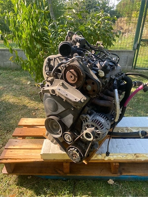 Motor de vînzare audi a 2 1,6 benzină - imagine 3