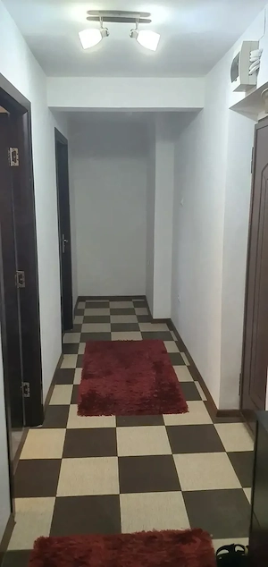 Vând apartament cu 3 camere decomandat  - imagine 7