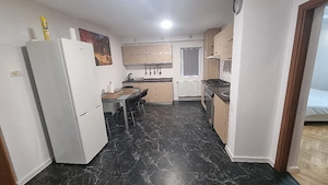 Proprietar inchiriez apartament cu 2 camere langa parc - imagine 4