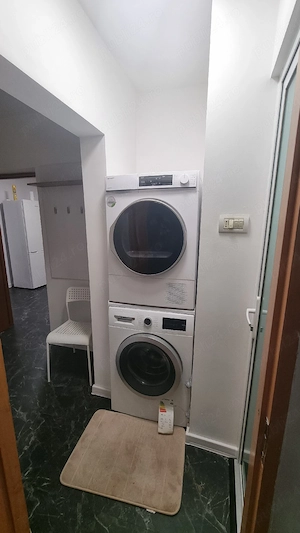 Proprietar inchiriez apartament cu 2 camere langa parc - imagine 7