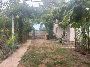 URGENT CASA renovata, 2023 mp teren, LA PRET DE GARSONIERA !!! com LEU - imagine 8