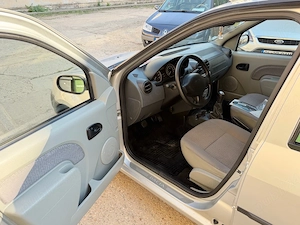 Dacia Logan 1.5 dCi 68 CP   181.000 KM Reali   Unic Proprietar   AC - imagine 5