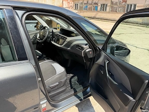 Citro n C4 Picasso 1.6 Diesel 116 CP   Automată Robotizată   2 Chei   340.000 KM - imagine 7