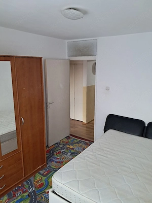 Închiriez apartament cu 3 camere  - imagine 5