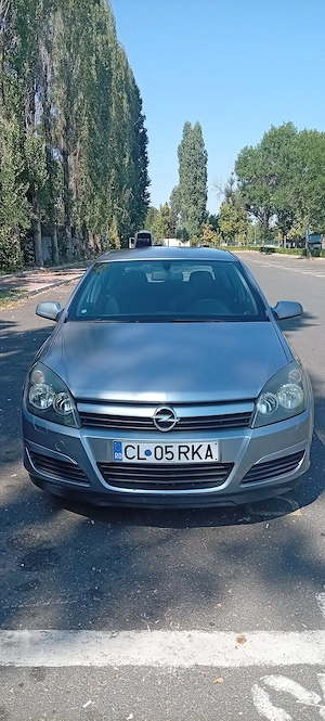 Proprietar vând Opel Astra H 1.4 cu GPL omologat