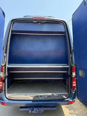 Mercedes Sprinter 20 locuri - imagine 5