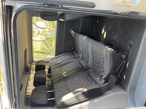 Mercedes-Benz Vito 2005 Mixt (5 Locuri + Marfă) 2.2 CDI - imagine 8