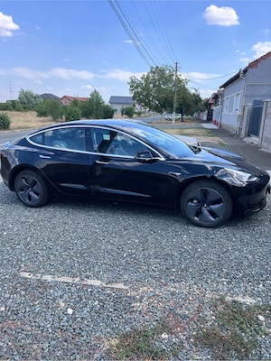 Tesla Model 3 Standard Plus, 2020, RWD, baterie LFP, HW3 și Autopilot - imagine 3